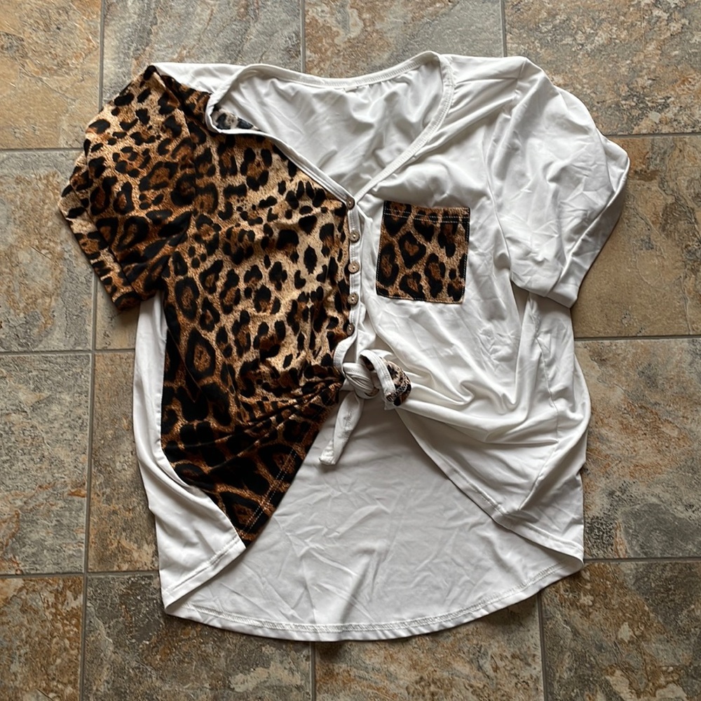 XL tie shirt